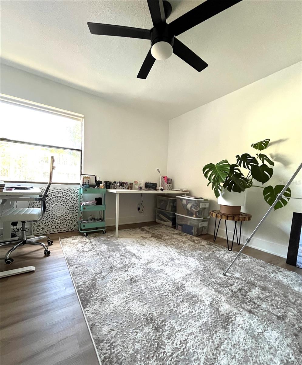 Image 11 of 16 For 22 Catalonia Court 22