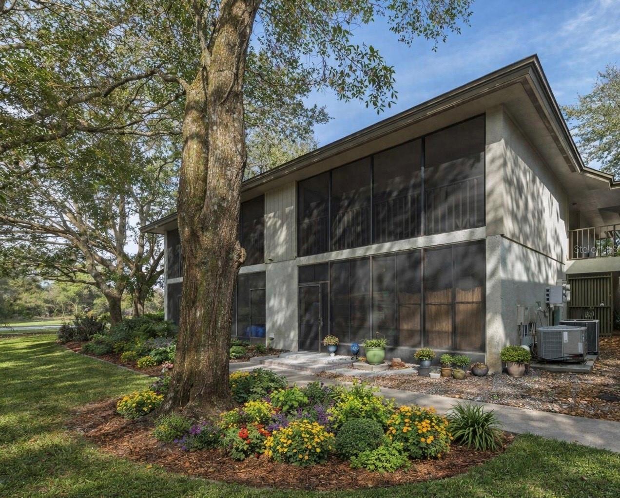 Image 16 of 16 For 22 Catalonia Court 22