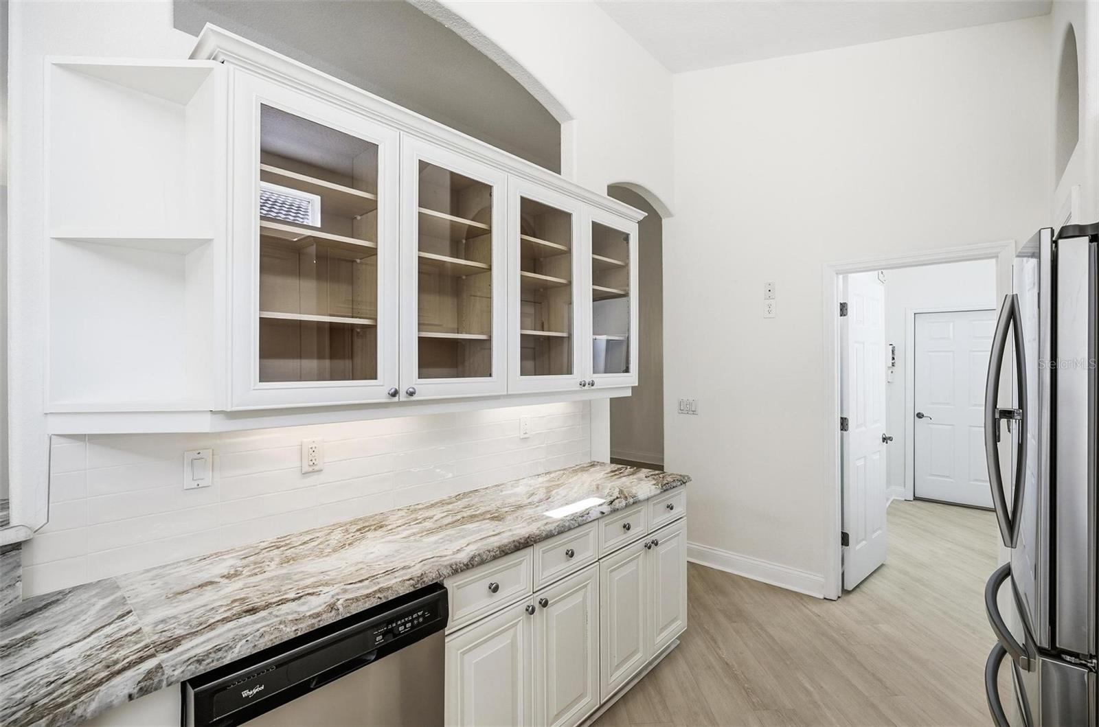 Image 18 of 89 For 16 Village View Way