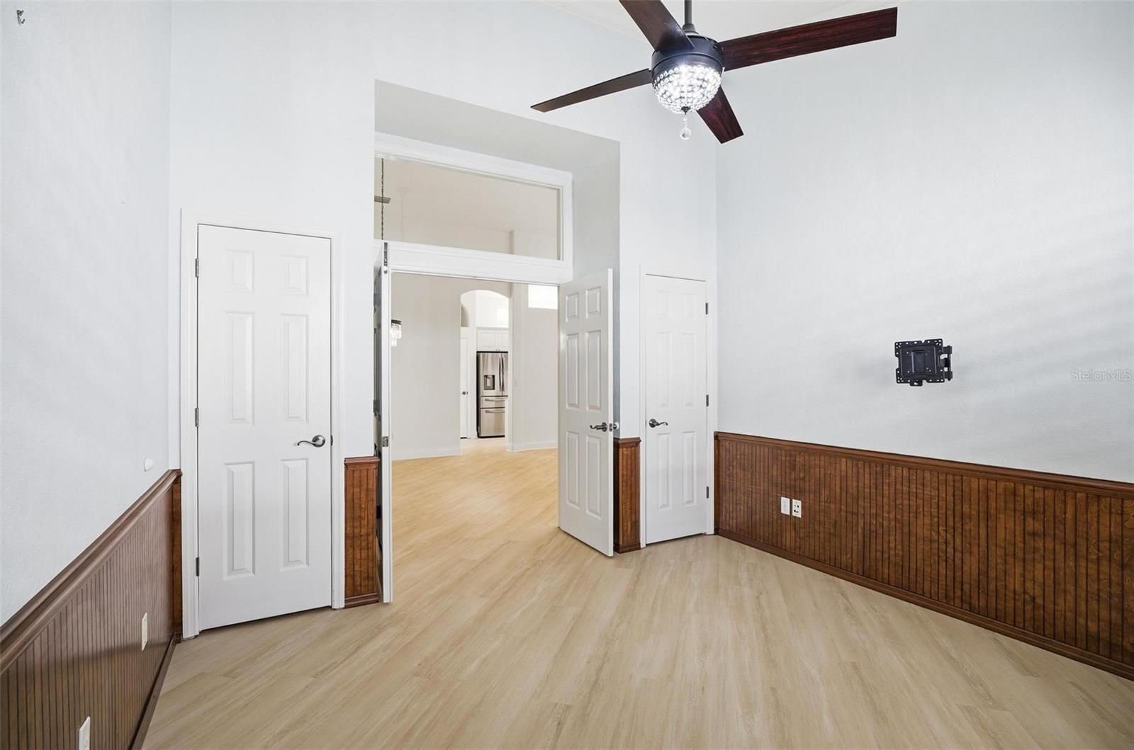 Image 42 of 89 For 16 Village View Way