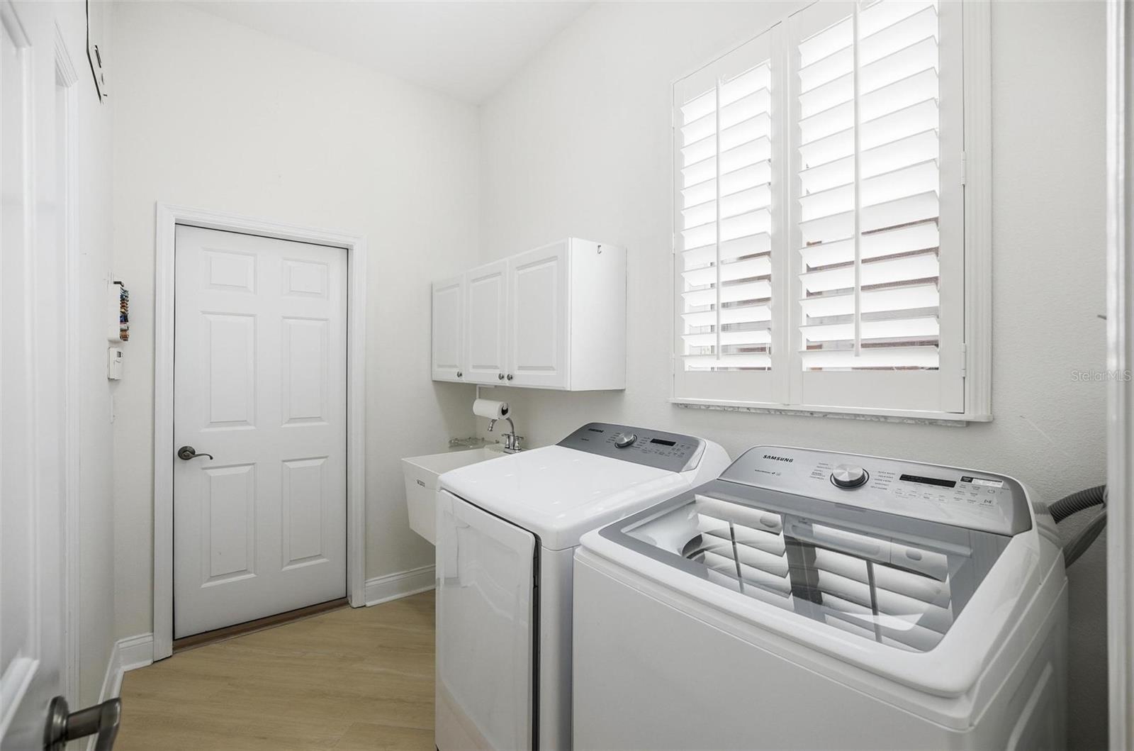 Image 49 of 89 For 16 Village View Way