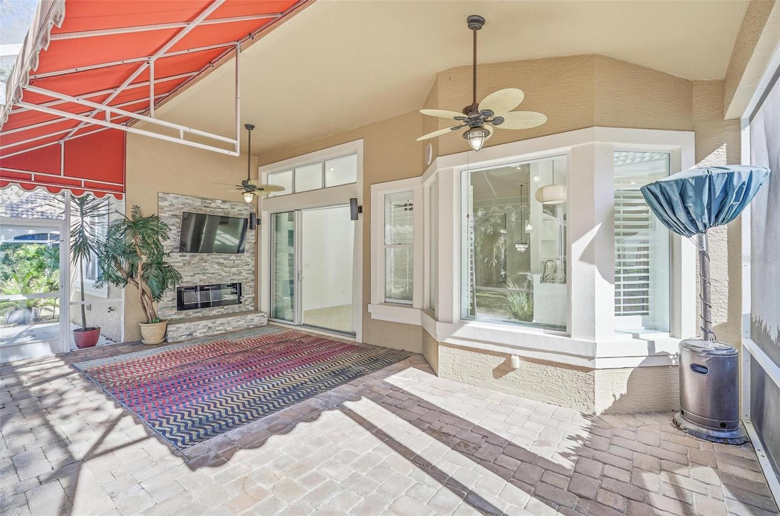 Image 54 of 89 For 16 Village View Way