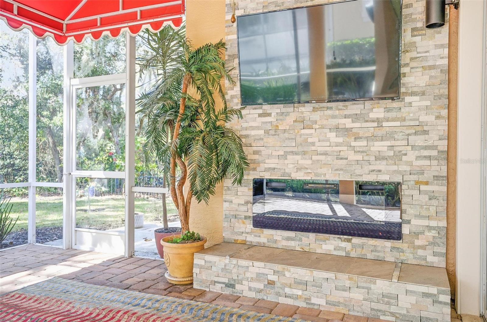 Image 57 of 89 For 16 Village View Way