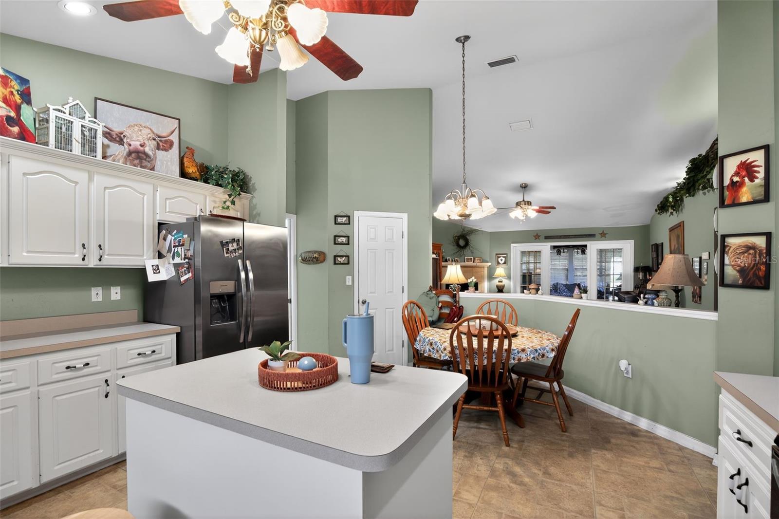 Image 14 of 31 For 10318 Palmetto Boulevard