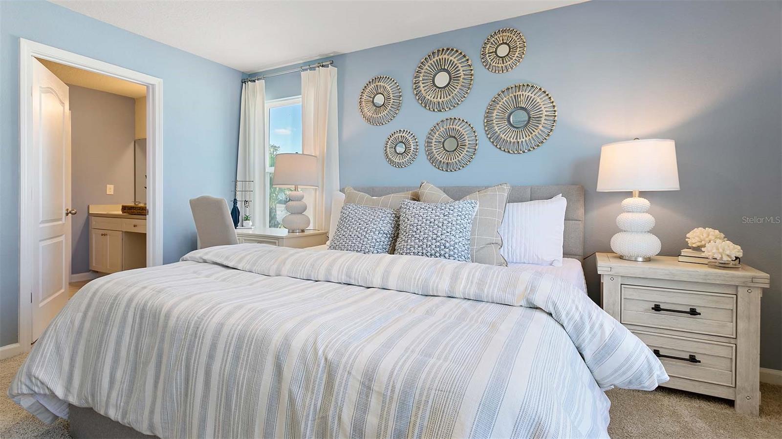 Image 11 of 47 For 28 Pasadena Drive