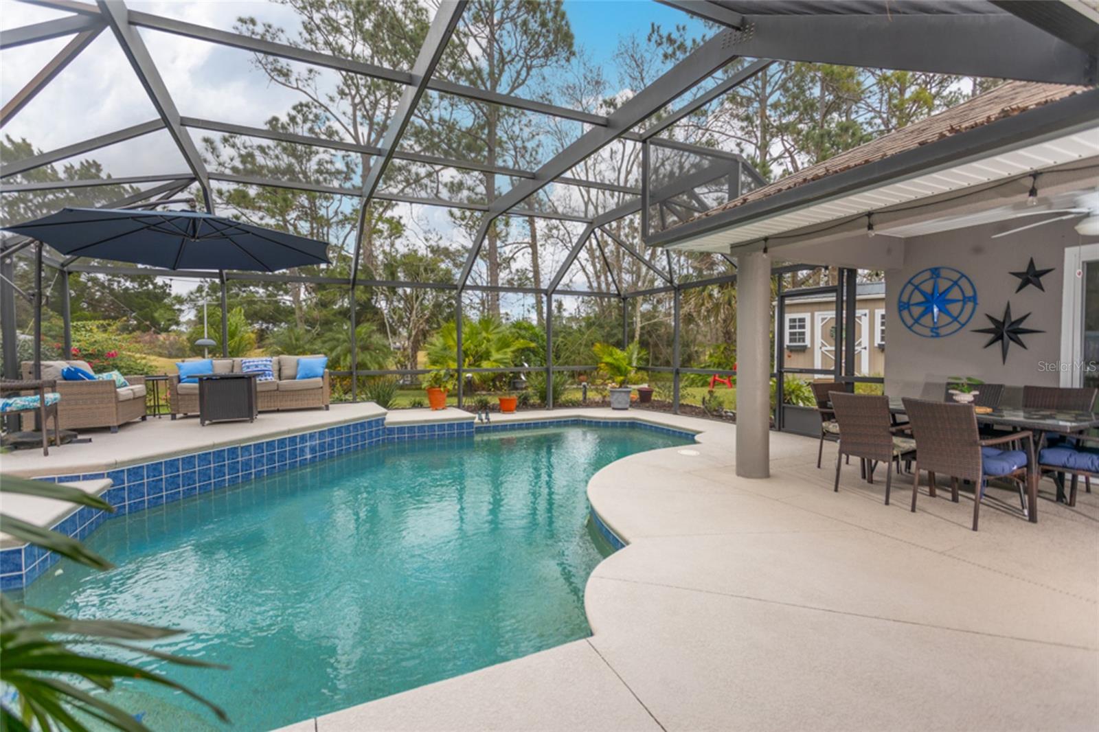 Image 25 of 42 For 15 Evans Drive