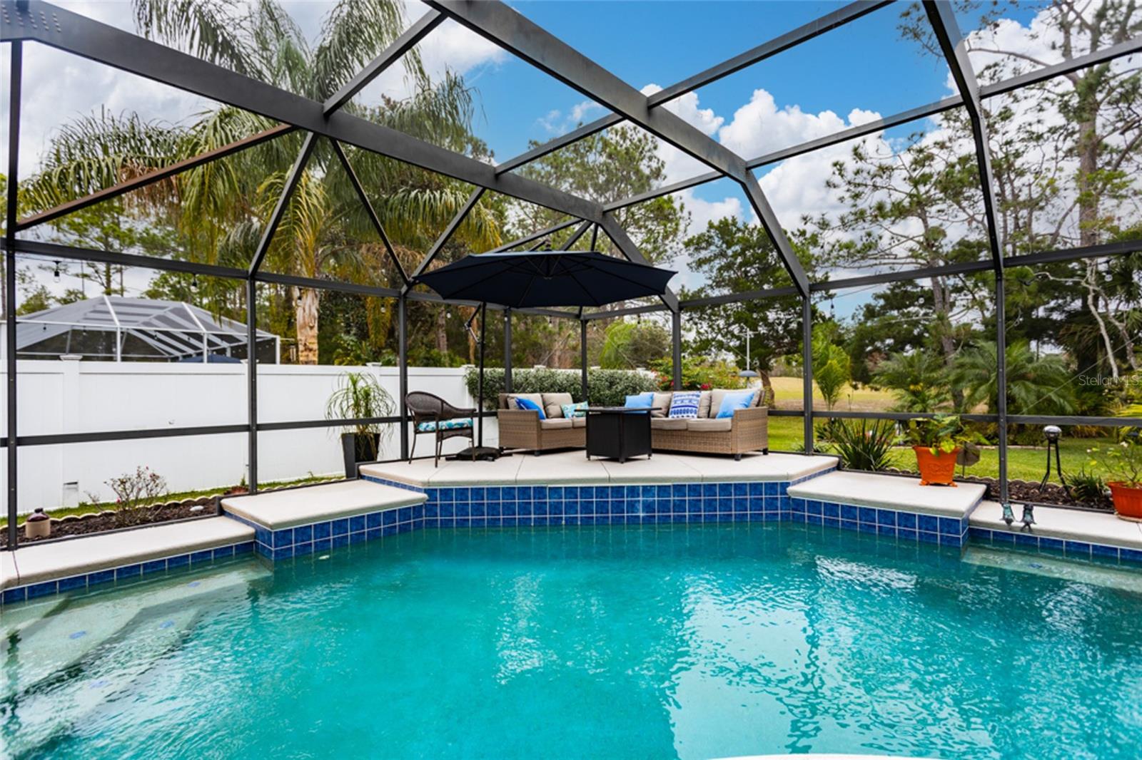 Image 28 of 42 For 15 Evans Drive