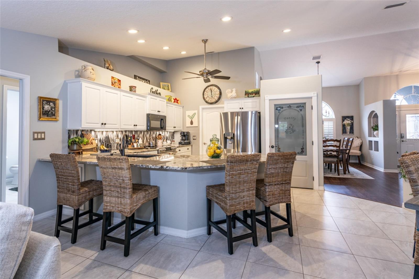 Image 7 of 42 For 15 Evans Drive