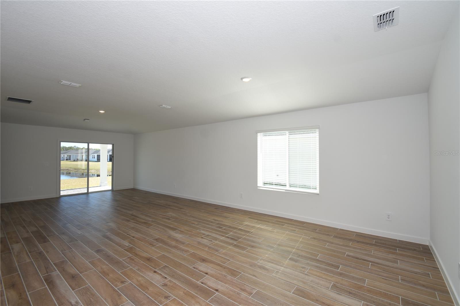 Image 11 of 52 For 10 Oconee Drive