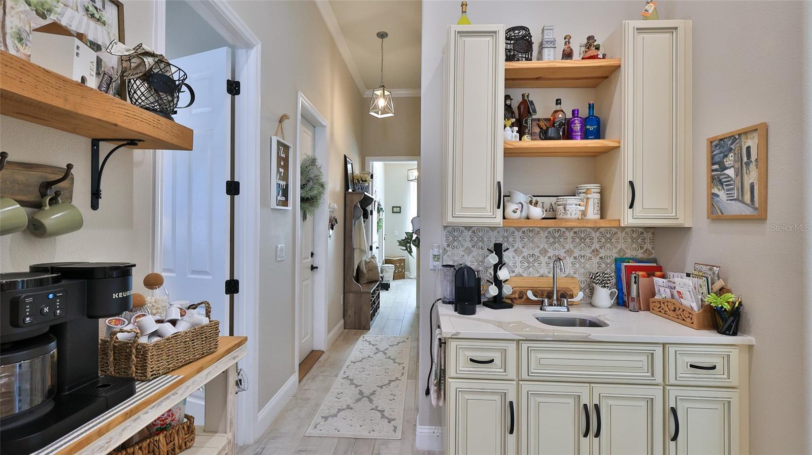 Image 25 of 73 For 1 Rockwell Lane