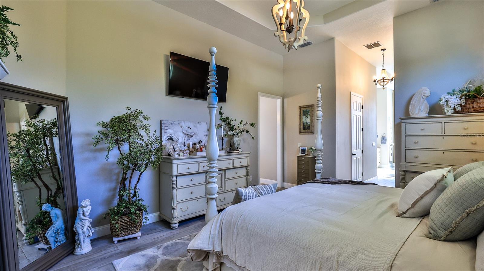 Image 45 of 73 For 1 Rockwell Lane