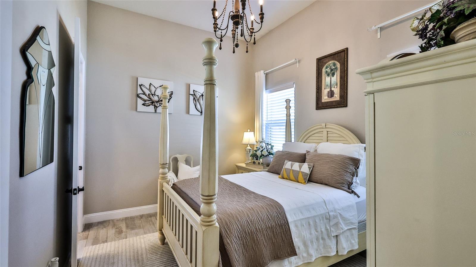 Image 54 of 73 For 1 Rockwell Lane