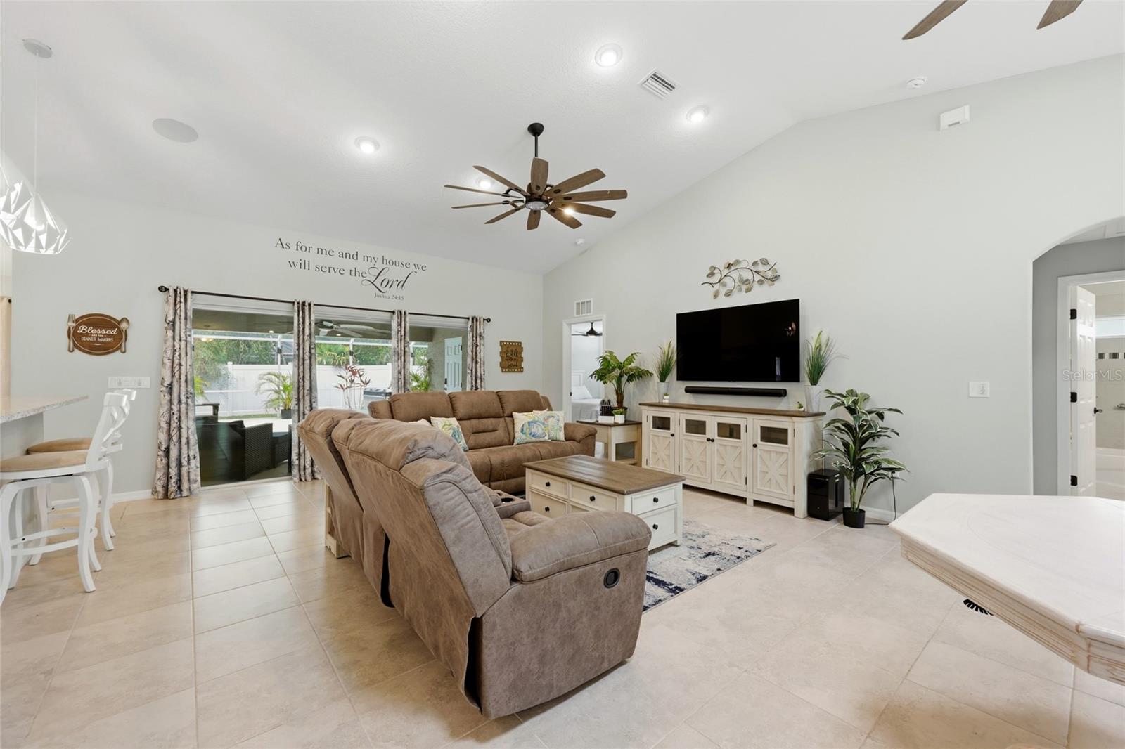 Image 16 of 64 For 15 Zonal Geranium Court