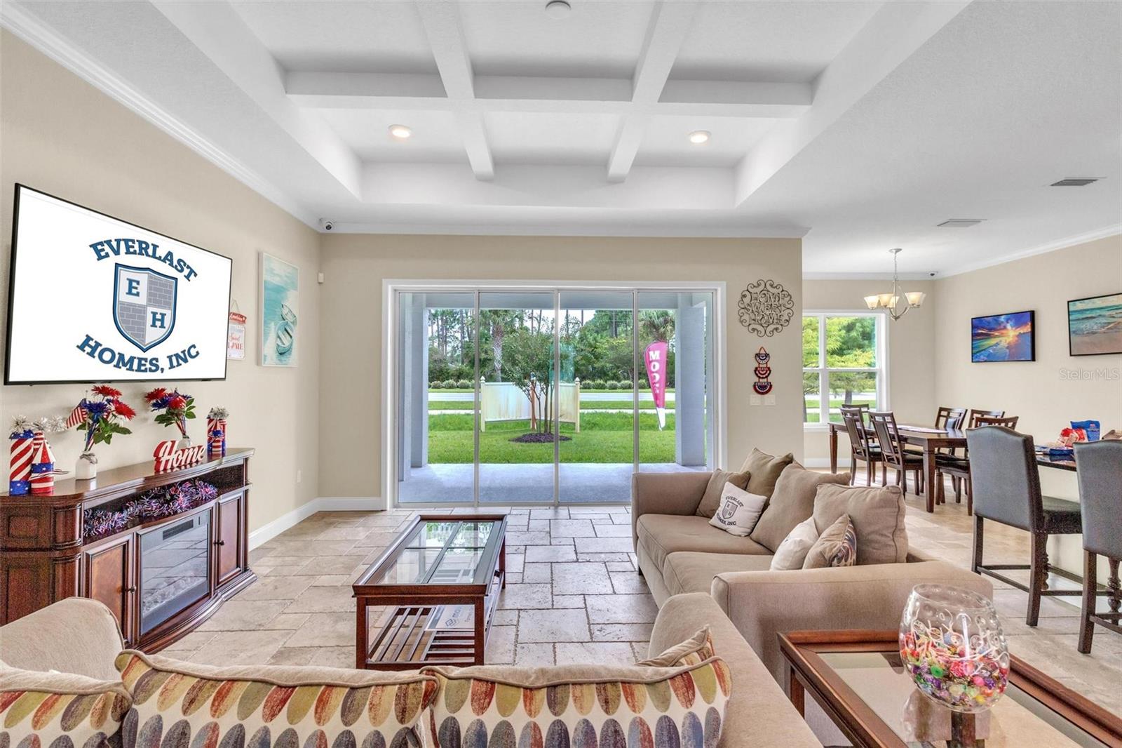 Image 18 of 23 For 10 Point Of Woods Drive