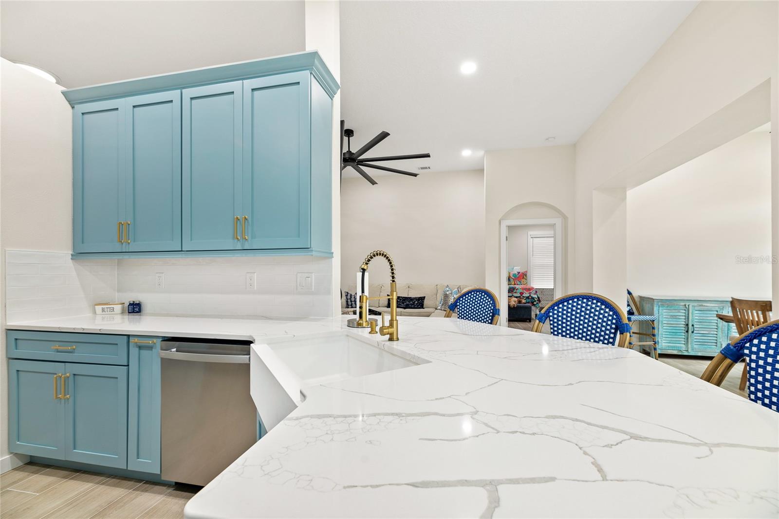 Image 12 of 52 For 10 Gleneagles Place