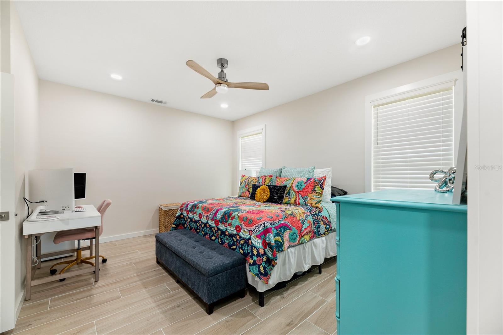 Image 29 of 52 For 10 Gleneagles Place