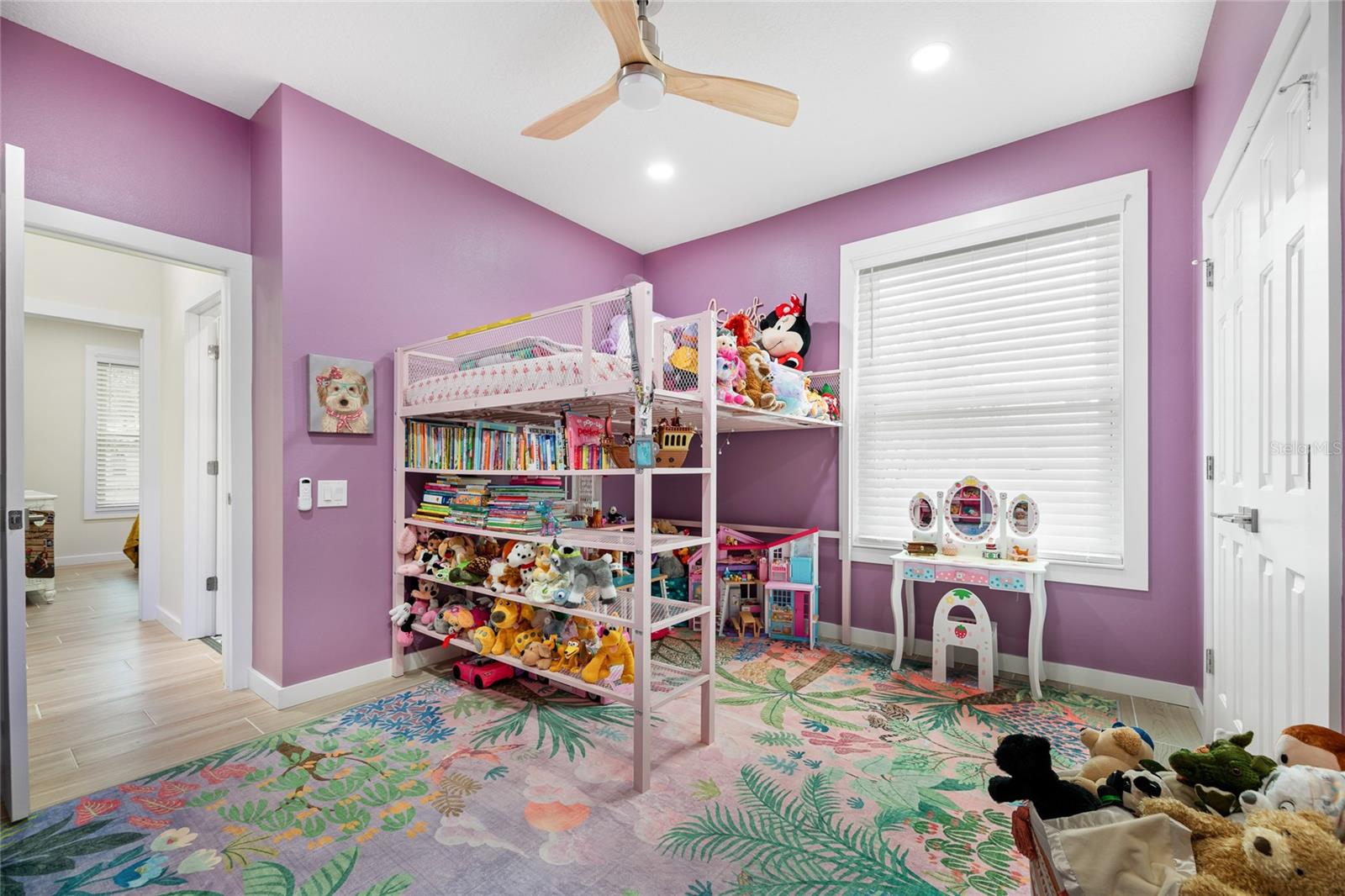 Image 44 of 52 For 10 Gleneagles Place