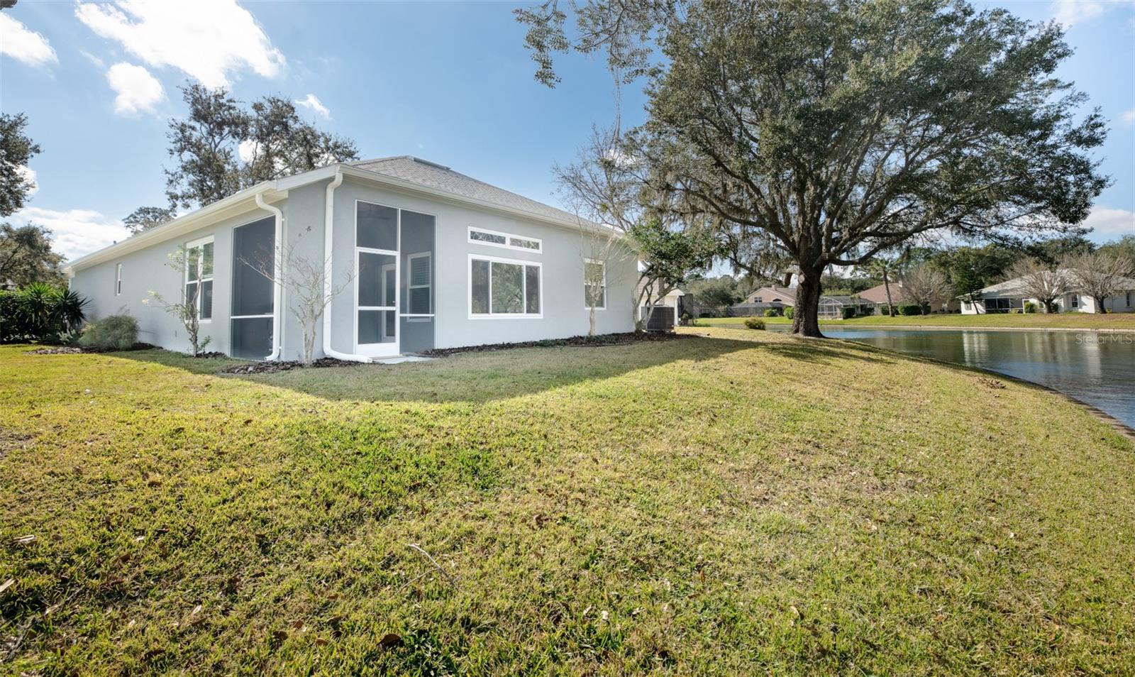 Image 46 of 52 For 10 Gleneagles Place