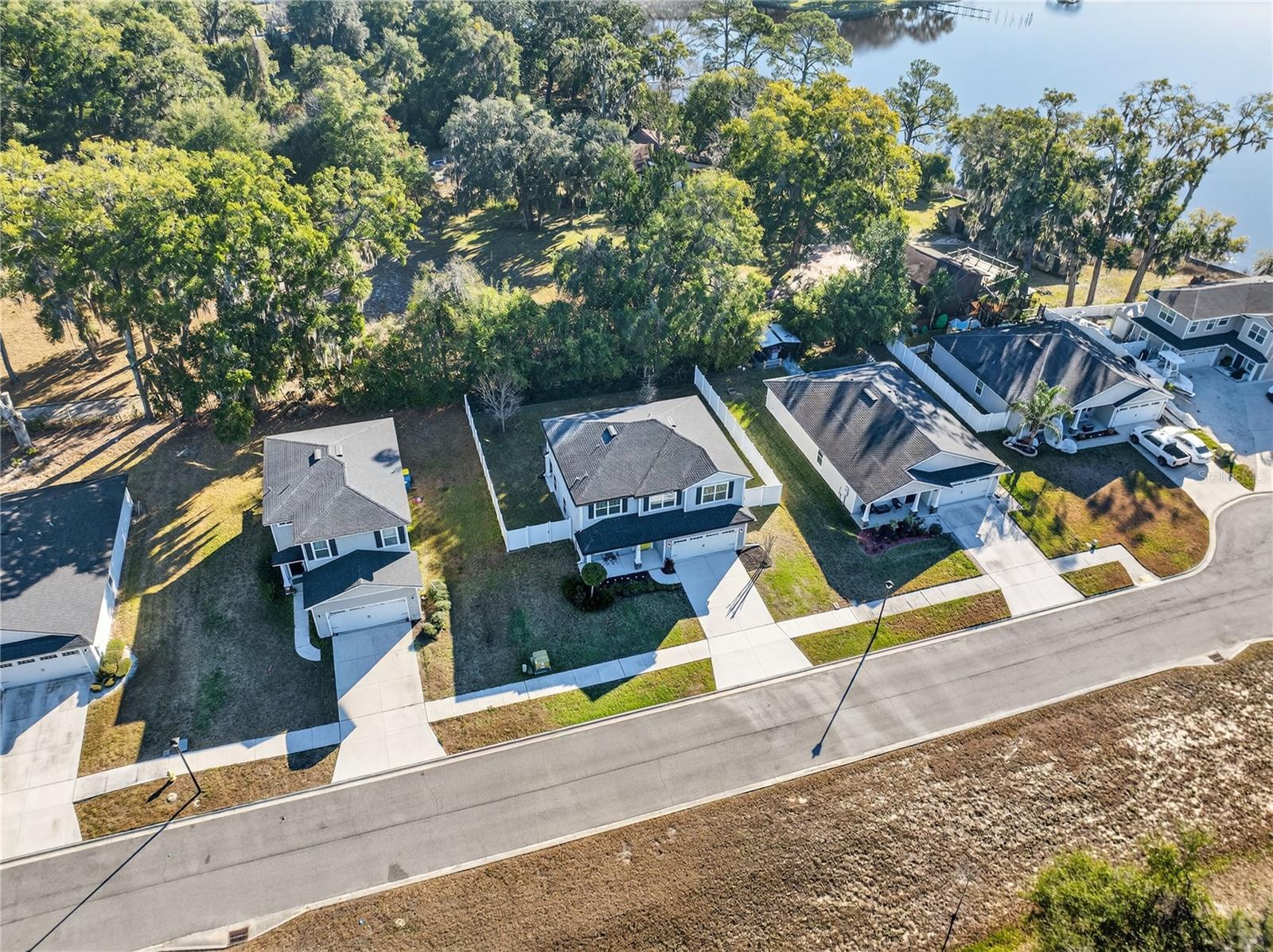 Image 24 of 28 For 11359 River Hollow Lane