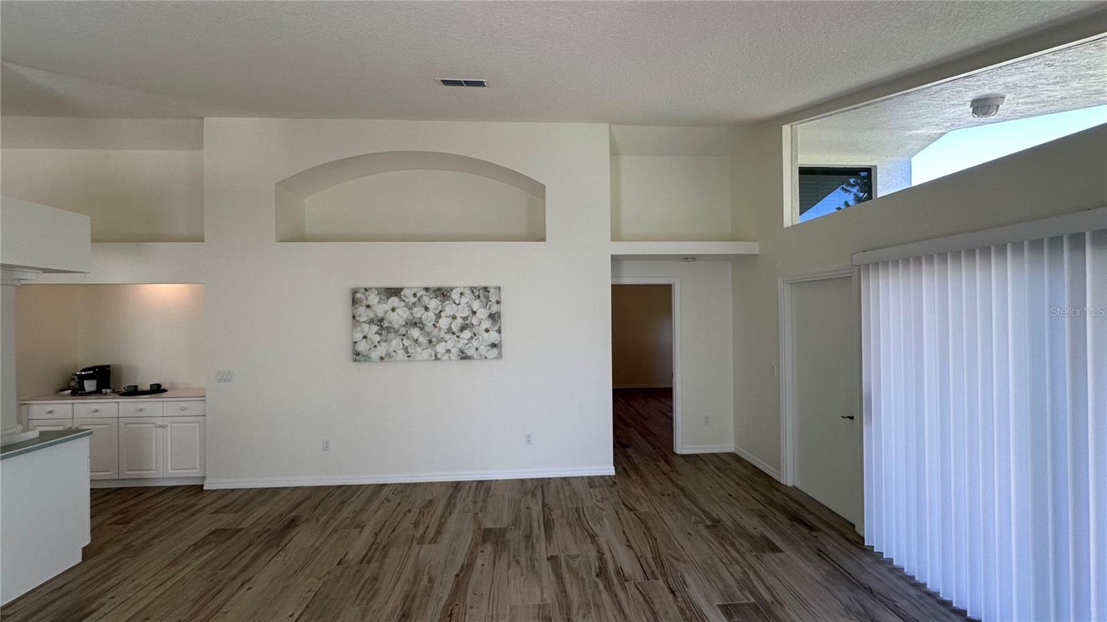 Image 15 of 34 For 1502 Daytona Avenue