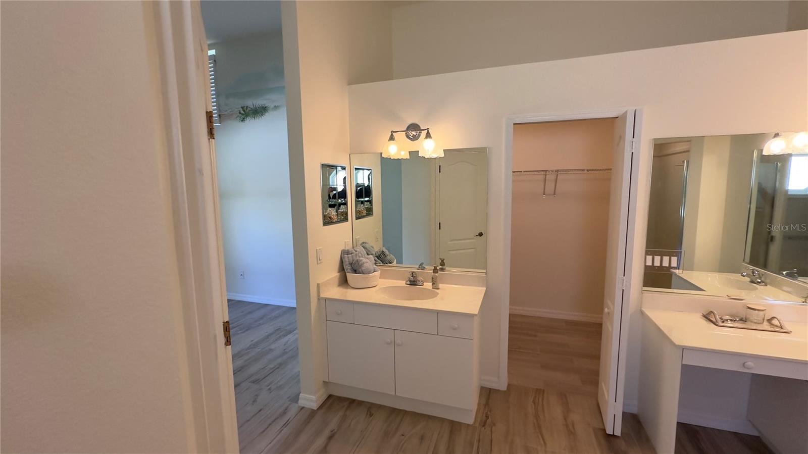 Image 23 of 34 For 1502 Daytona Avenue