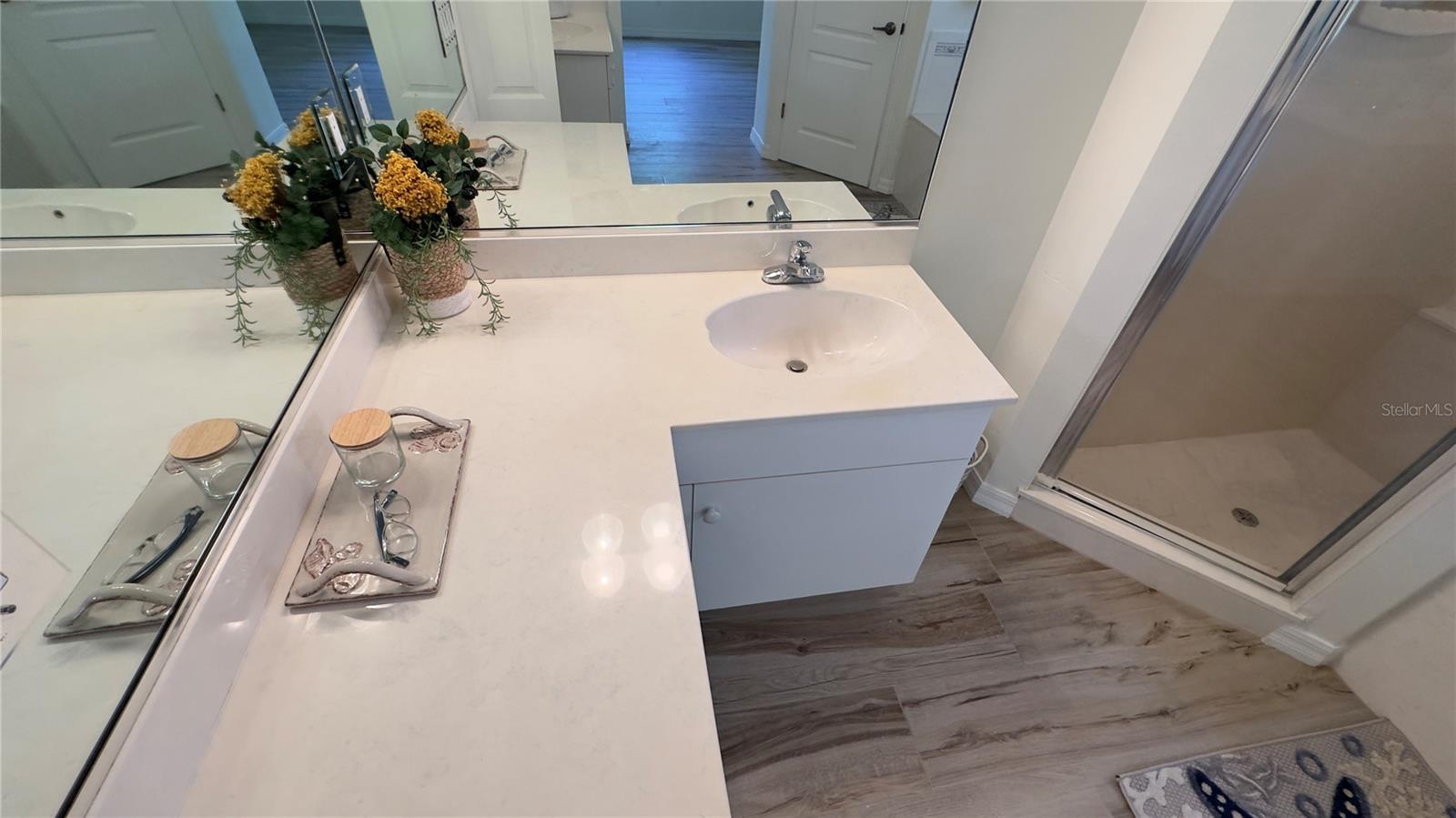 Image 24 of 34 For 1502 Daytona Avenue