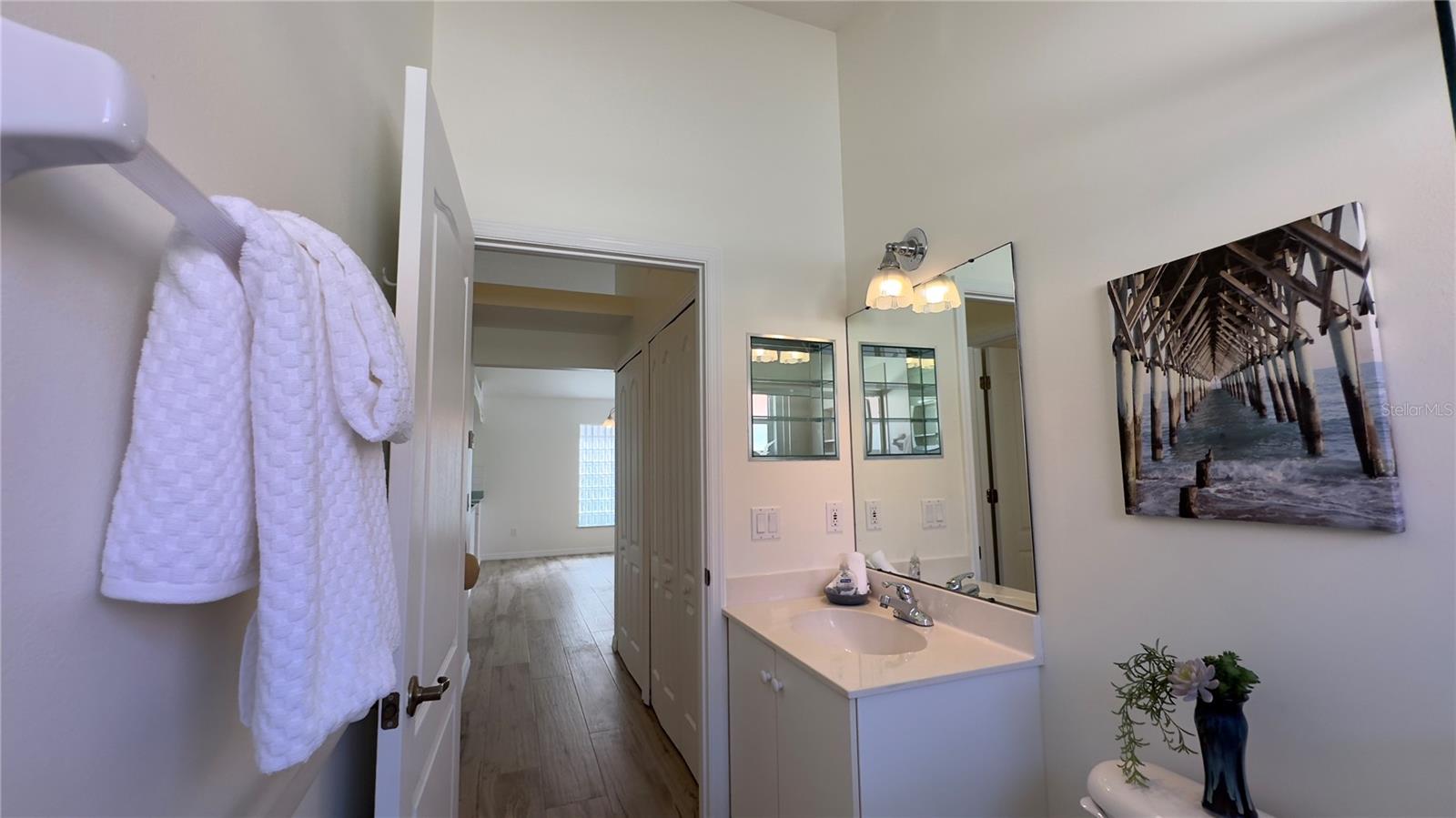 Image 28 of 34 For 1502 Daytona Avenue