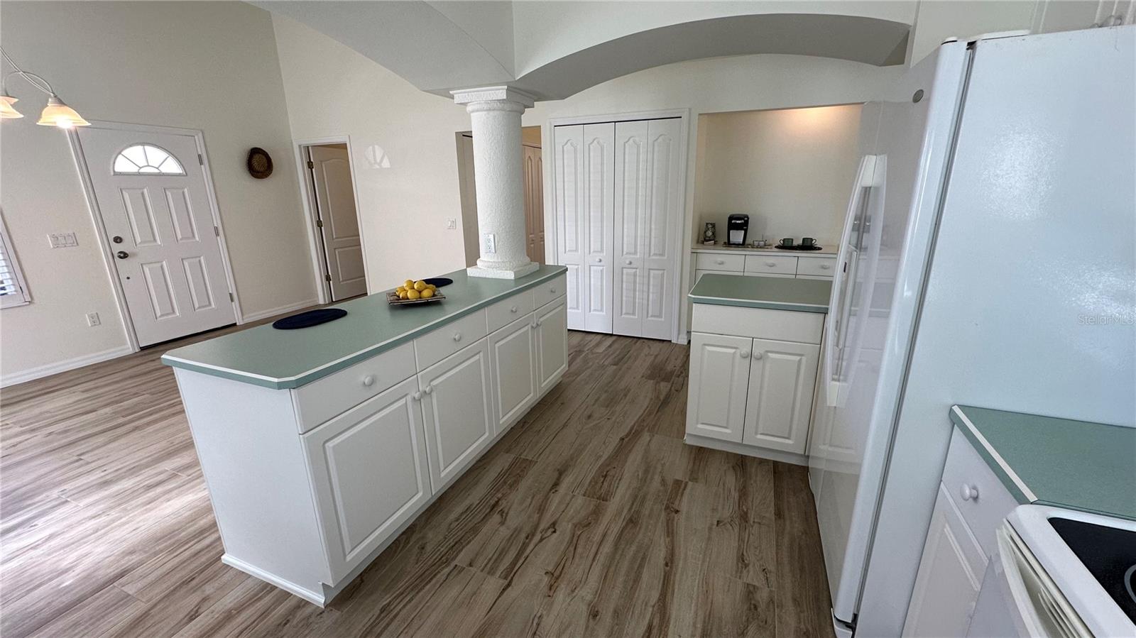 Image 7 of 34 For 1502 Daytona Avenue