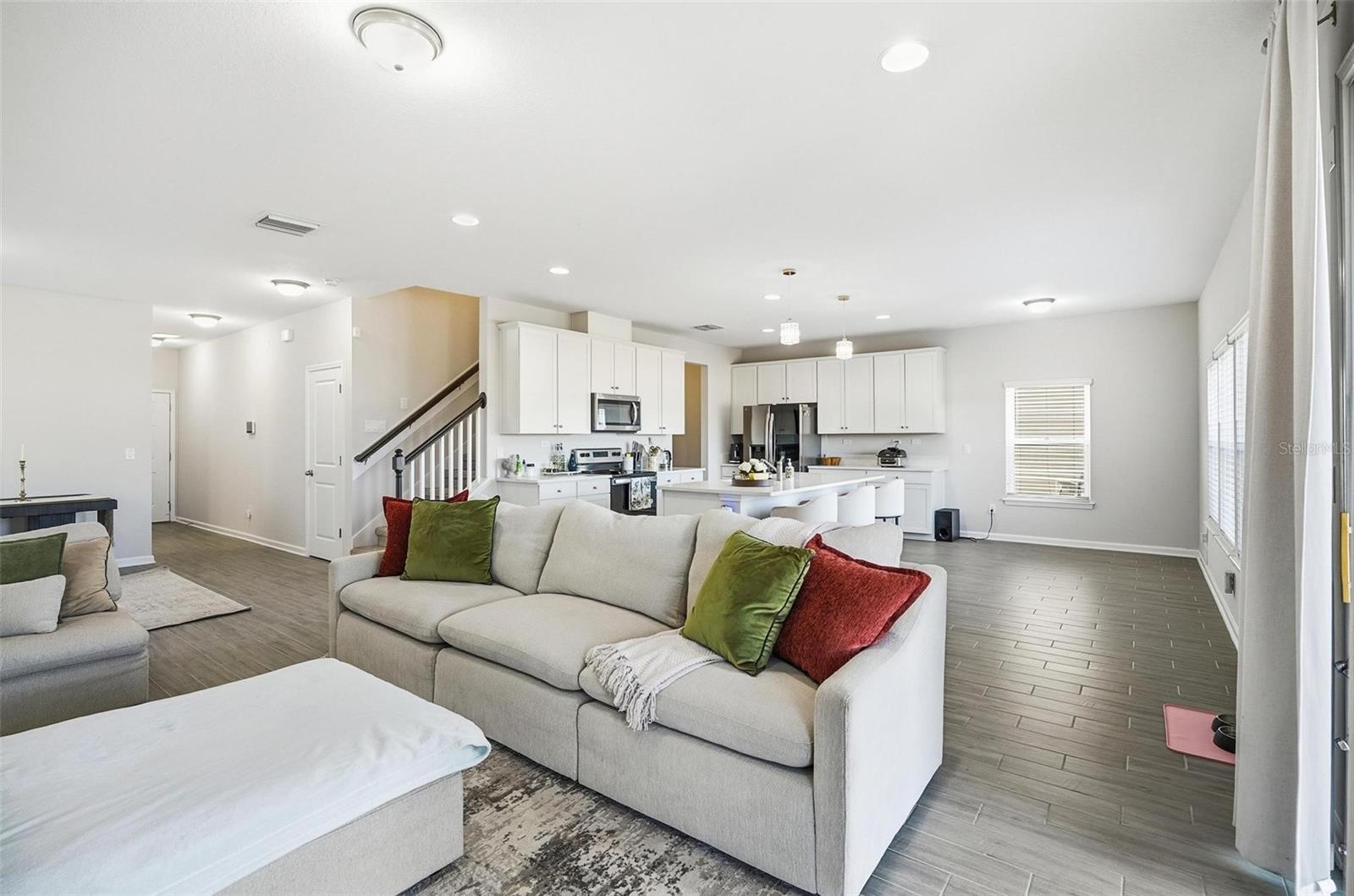 Image 17 of 85 For 132 Nighthawk Lane