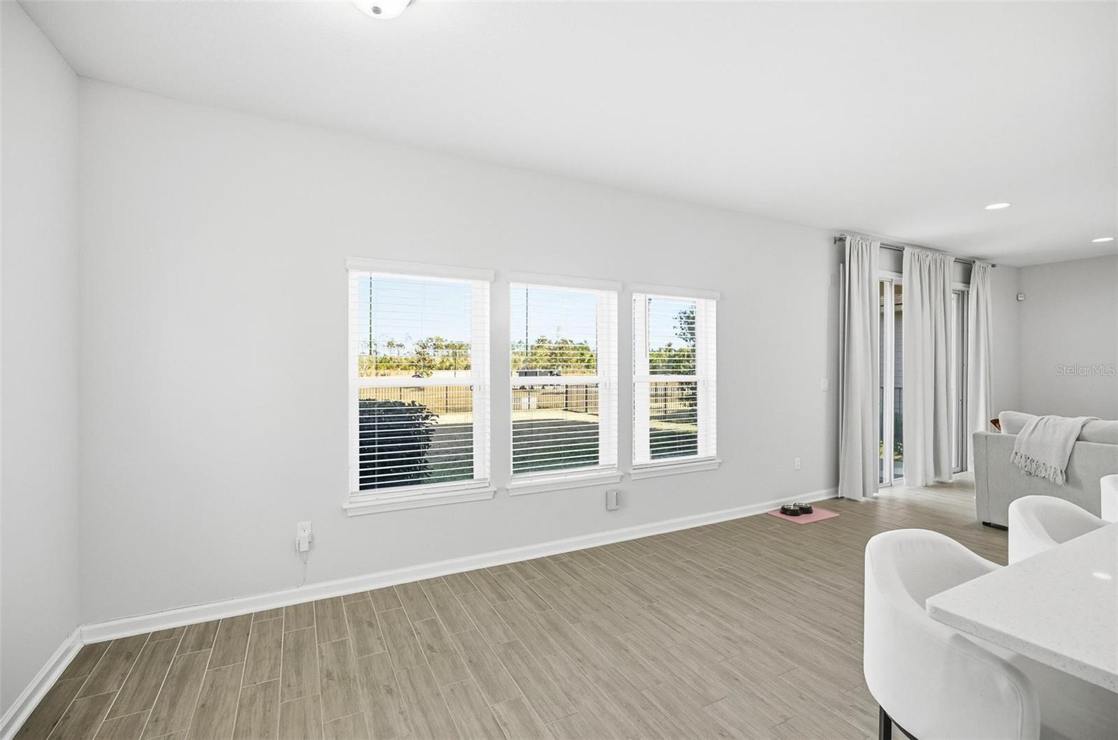 Image 28 of 85 For 132 Nighthawk Lane