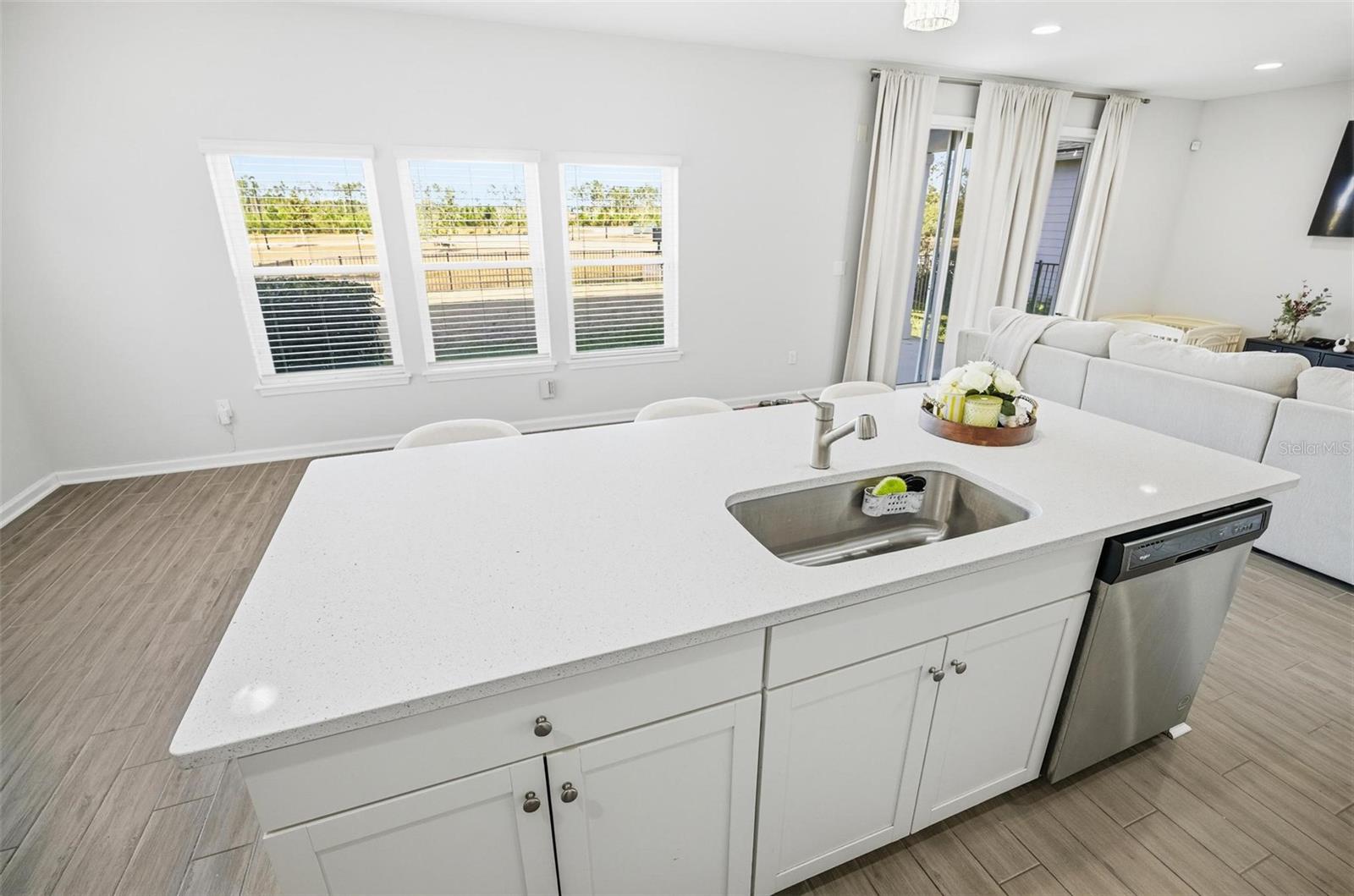 Image 34 of 85 For 132 Nighthawk Lane