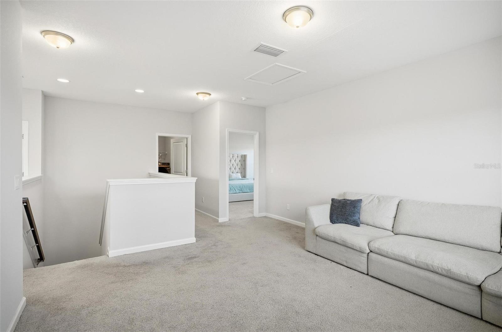 Image 45 of 85 For 132 Nighthawk Lane