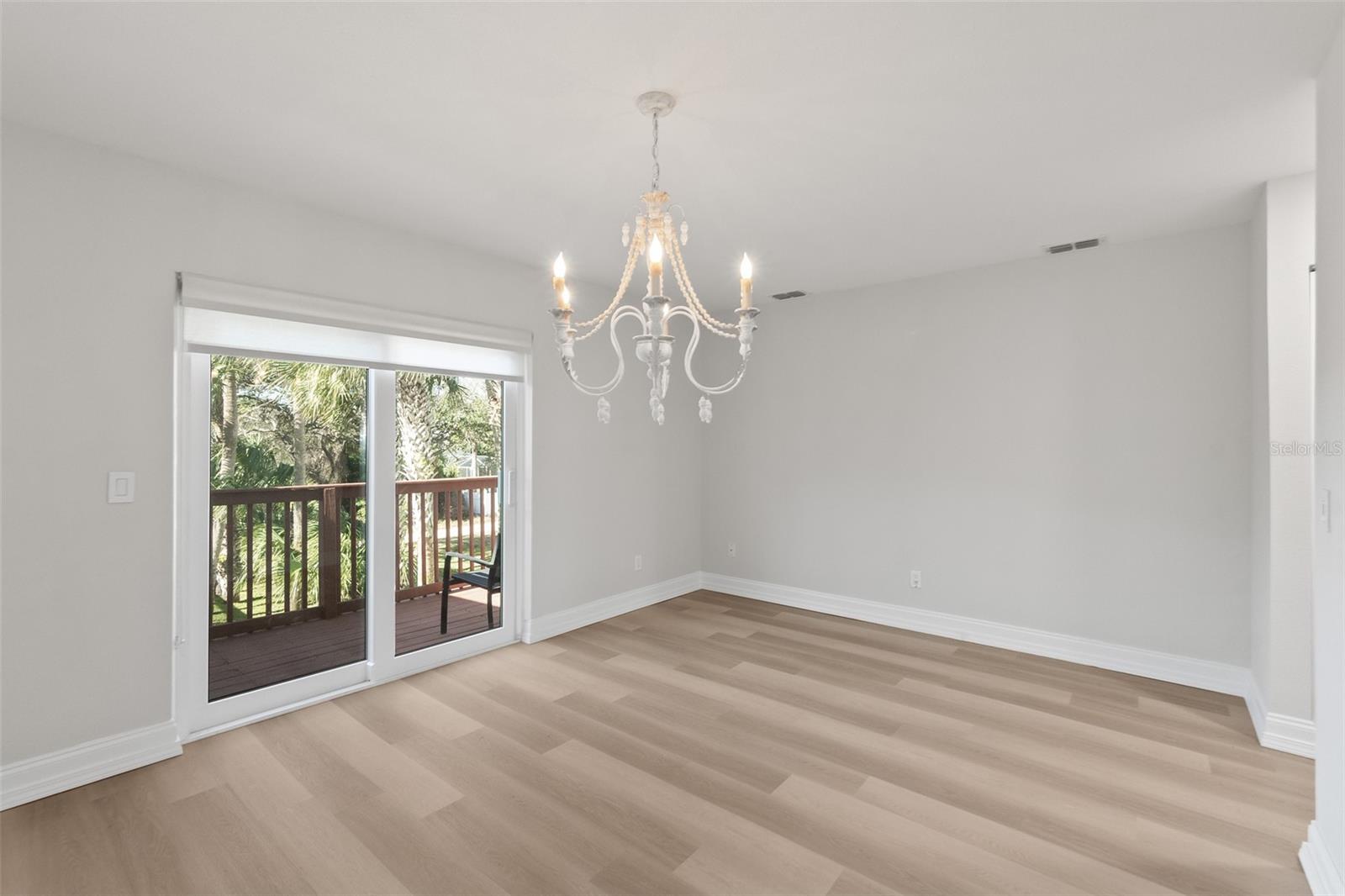 Image 27 of 70 For 2220 Central Avenue