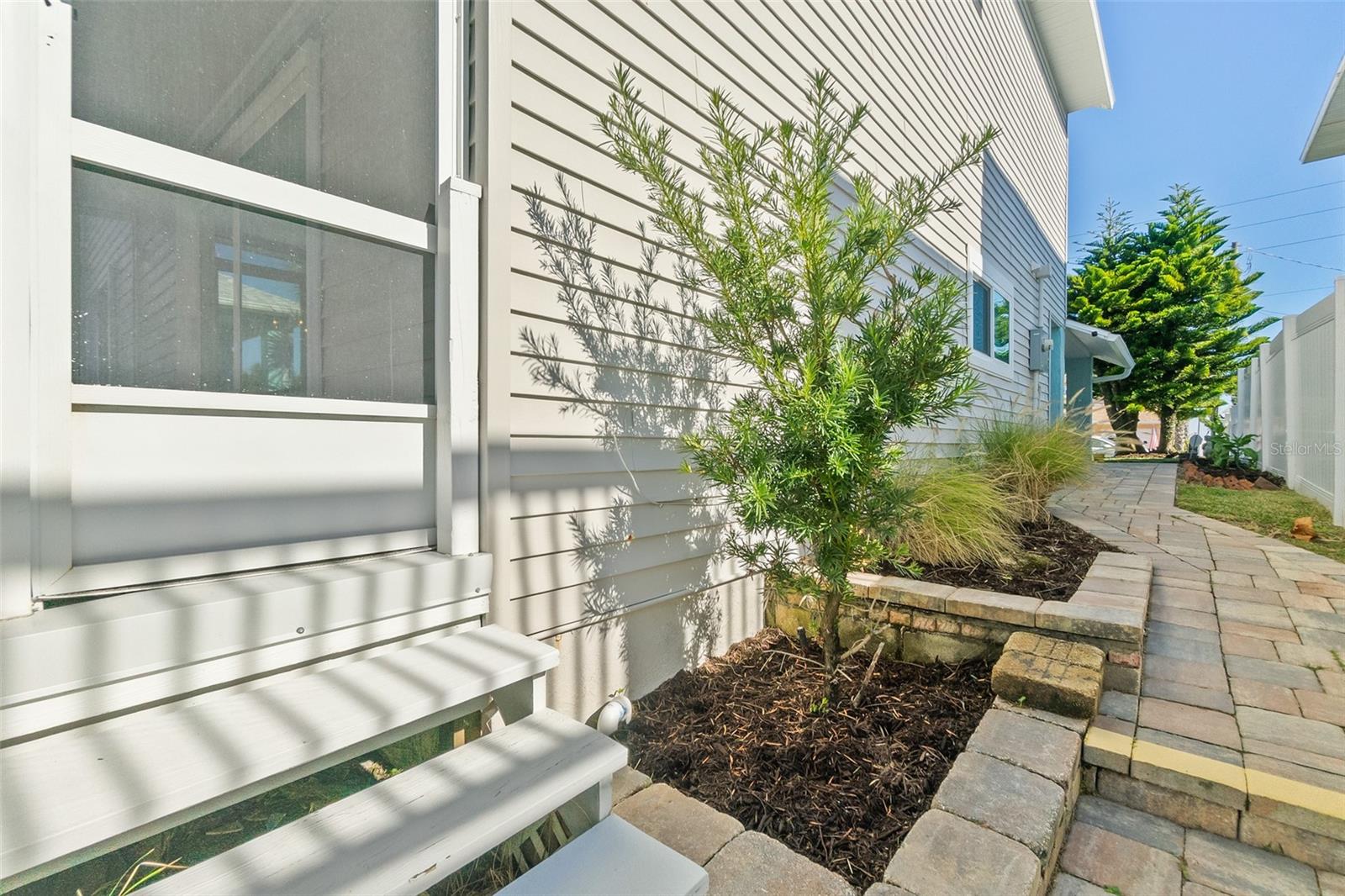 Image 65 of 70 For 2220 Central Avenue