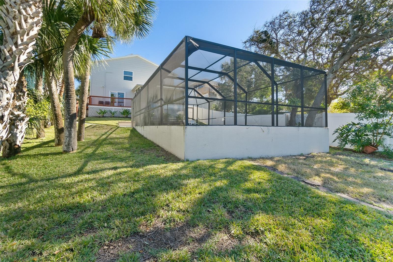 Image 9 of 70 For 2220 Central Avenue