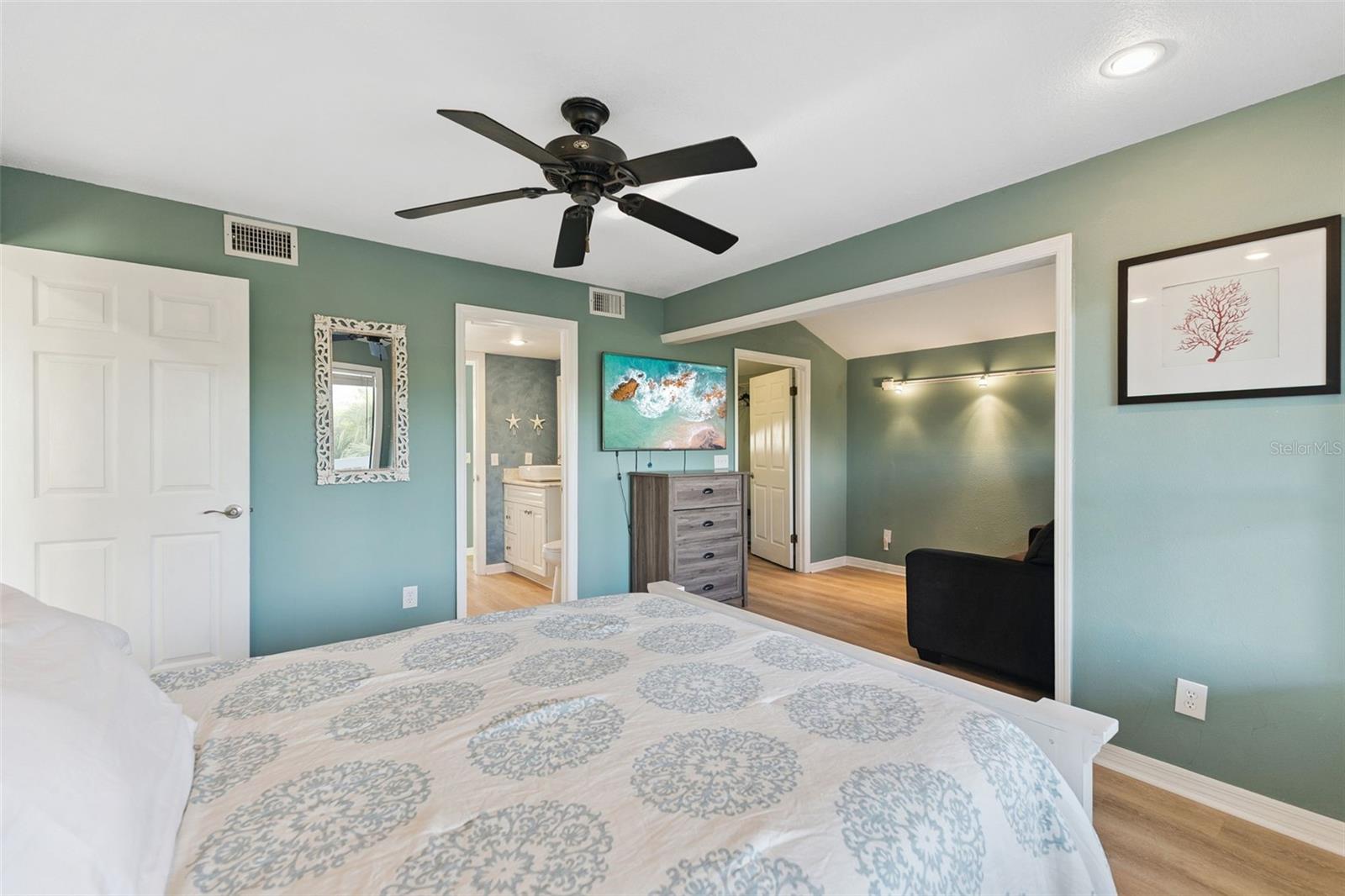 Image 27 of 63 For 6455 Engram Road