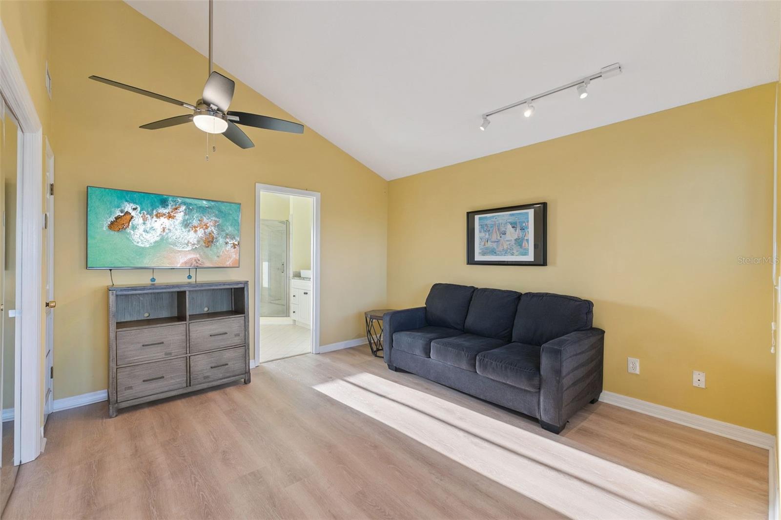 Image 39 of 63 For 6455 Engram Road