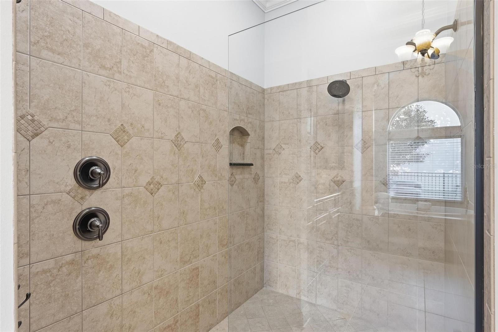 Image 19 of 49 For 11833 Fitchwood Circle