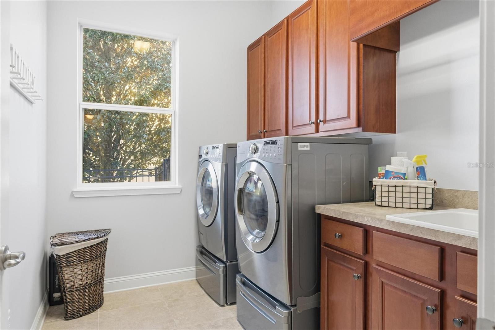 Image 32 of 49 For 11833 Fitchwood Circle