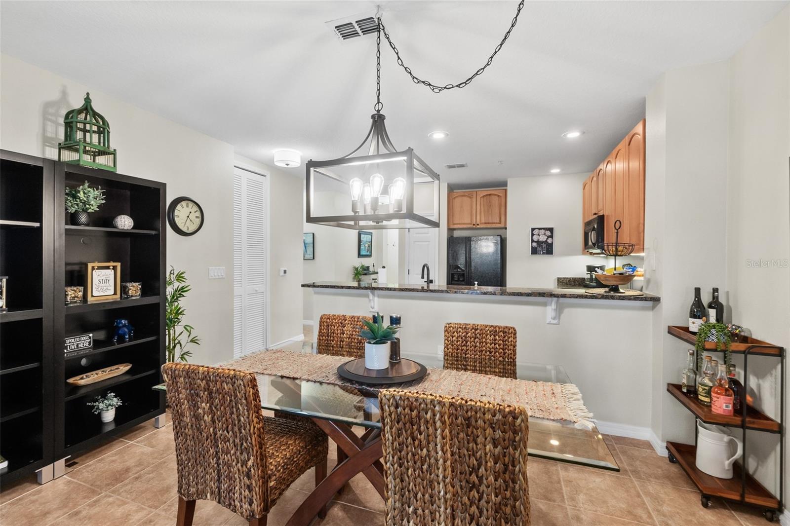 Image 10 of 52 For 100 Canopy Walk Lane 124