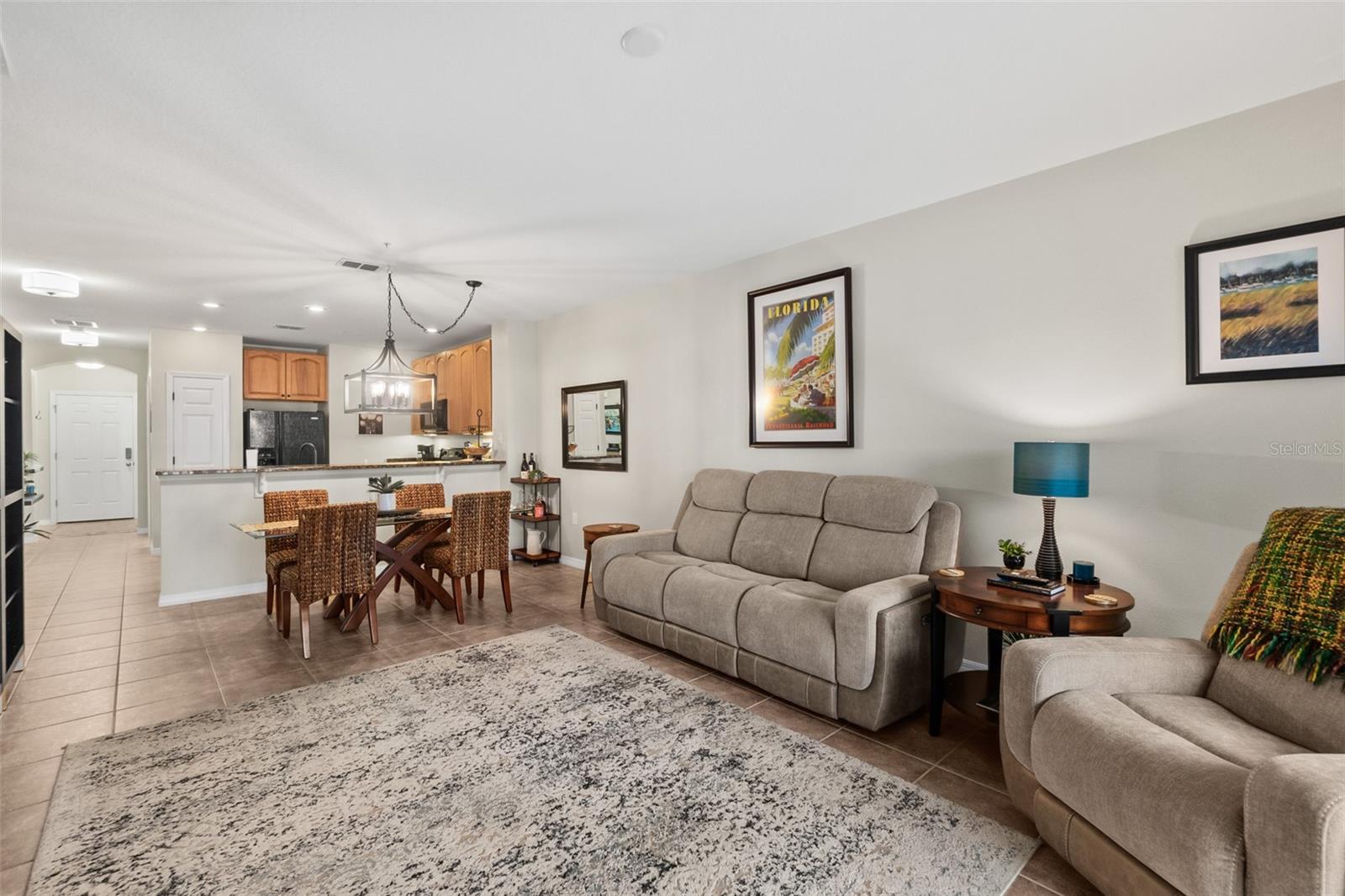 Image 12 of 52 For 100 Canopy Walk Lane 124