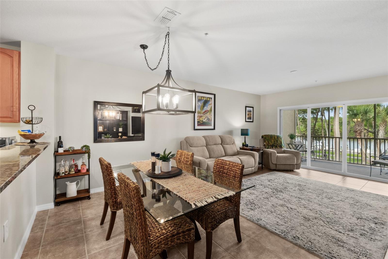 Image 9 of 52 For 100 Canopy Walk Lane 124