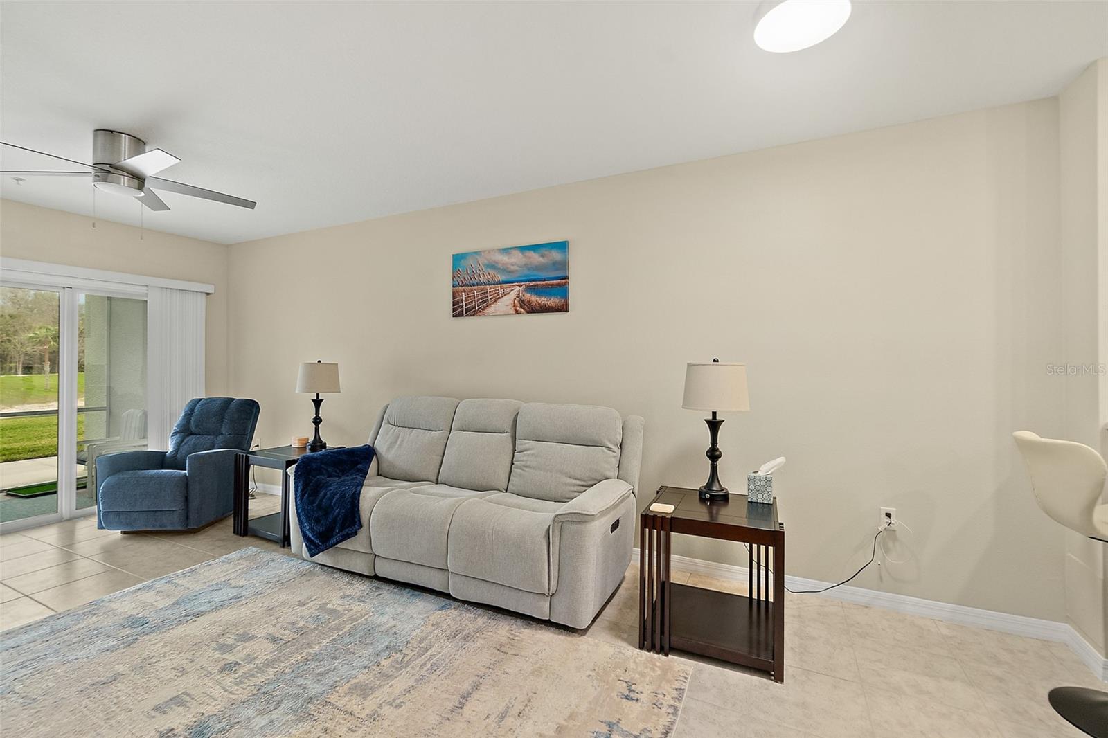 Image 13 of 45 For 1000 Canopy Walk Lane 1013