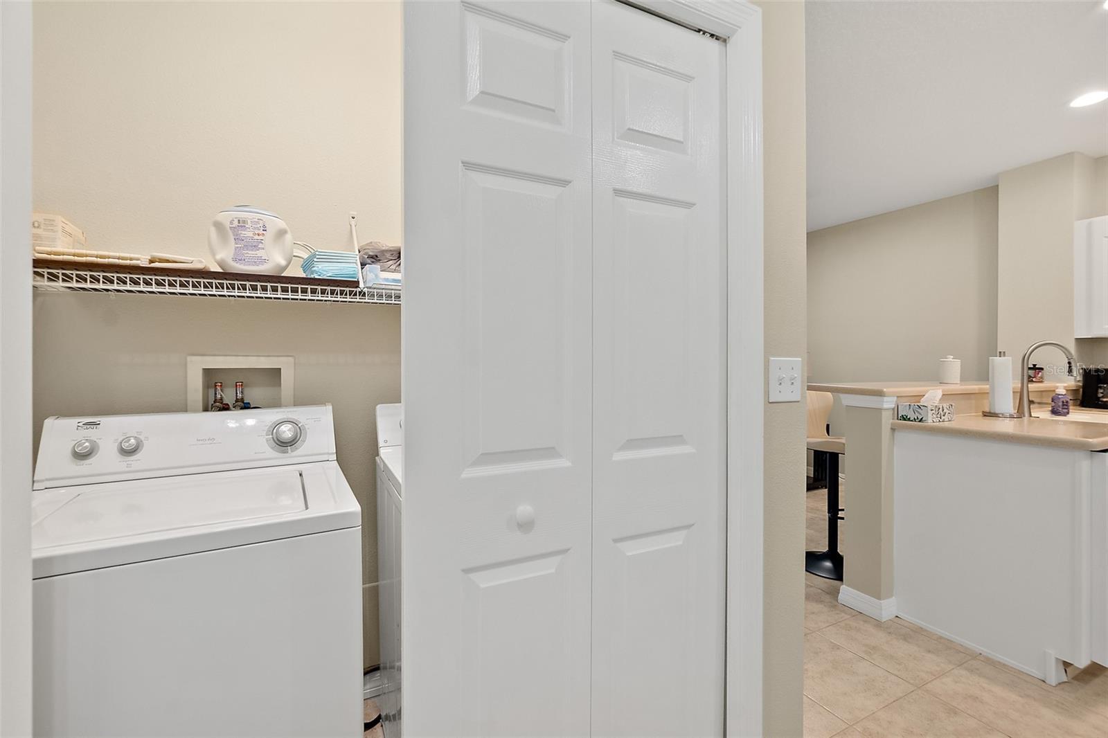 Image 32 of 45 For 1000 Canopy Walk Lane 1013