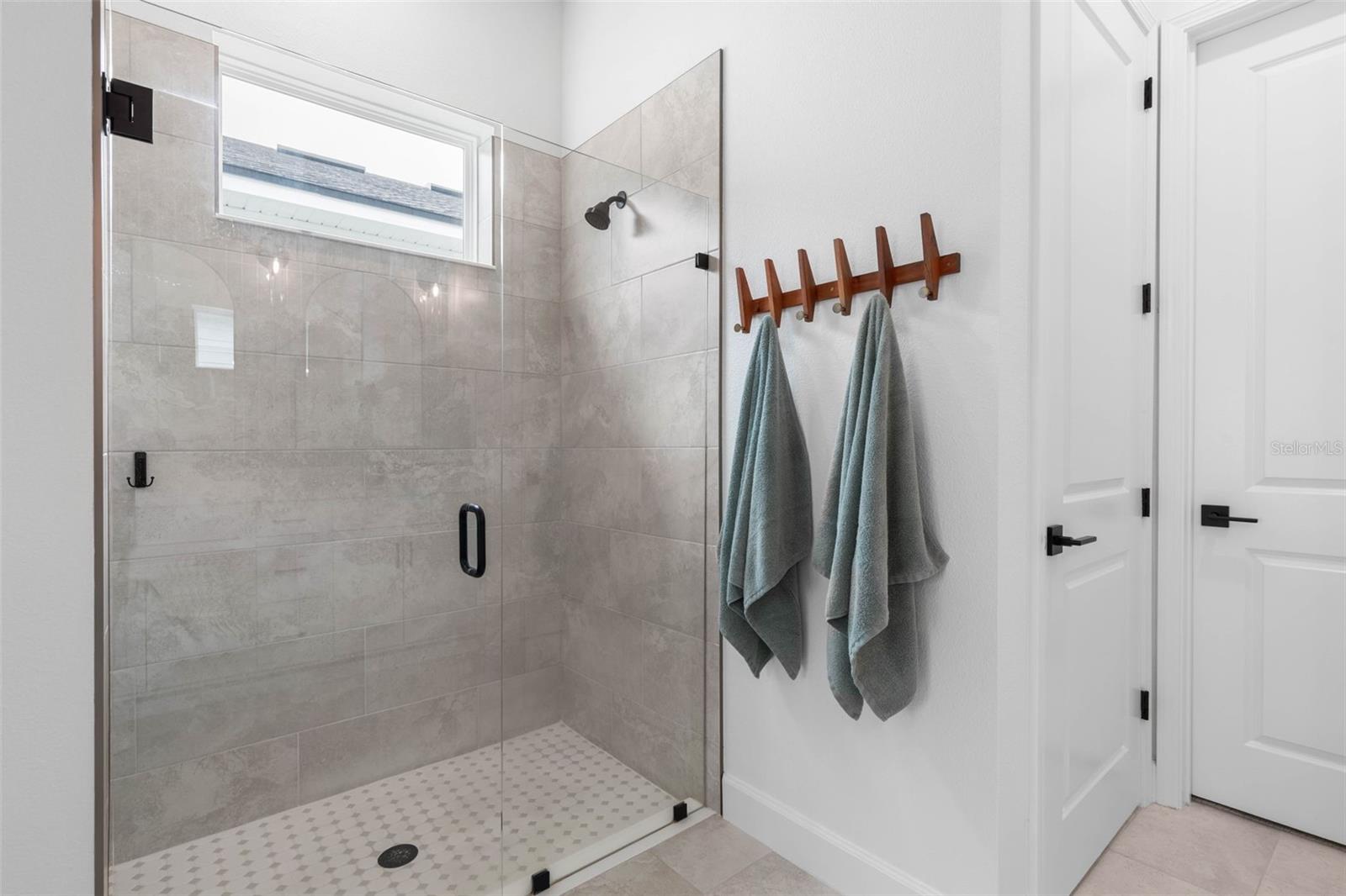 Image 34 of 78 For 7 Falmouth Drive