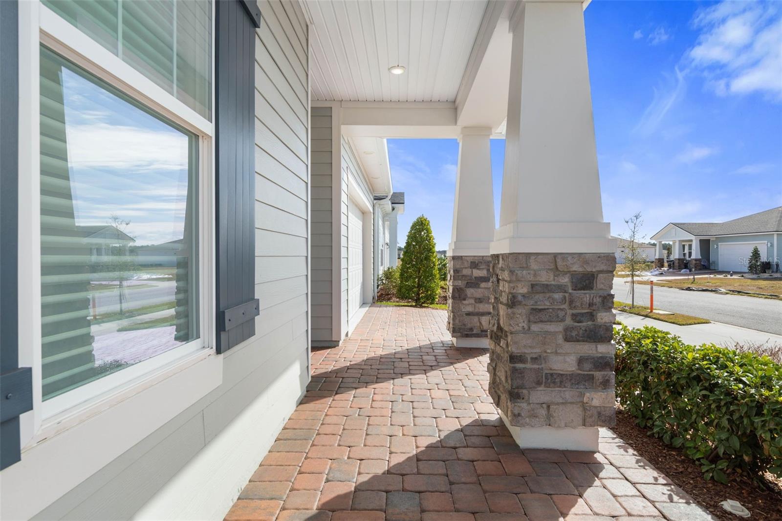 Image 4 of 78 For 7 Falmouth Drive