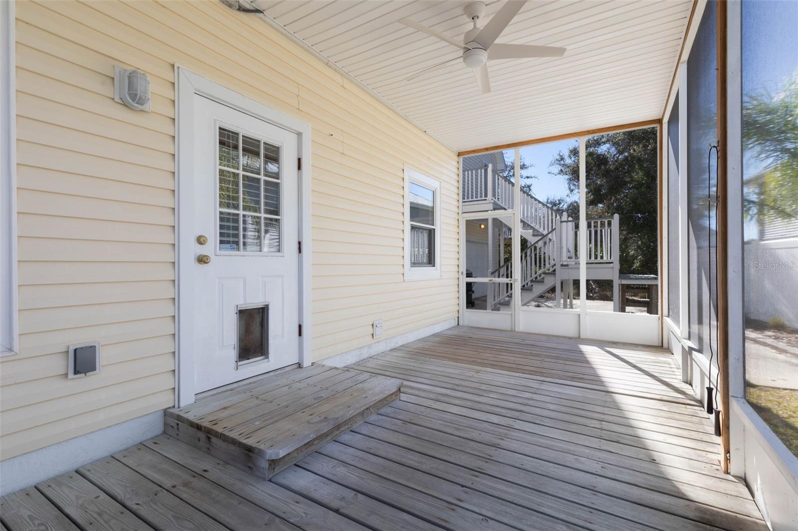 Listing photo id 24 for 252 Gull Circle