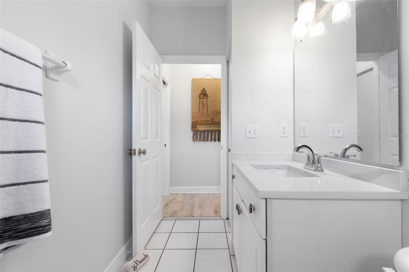 Listing photo id 27 for 252 Gull Circle