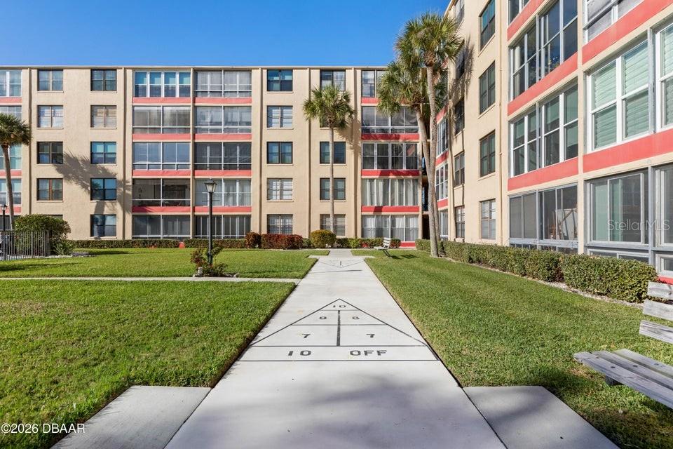 Image 20 of 26 For 329 Wilder Boulevard C403