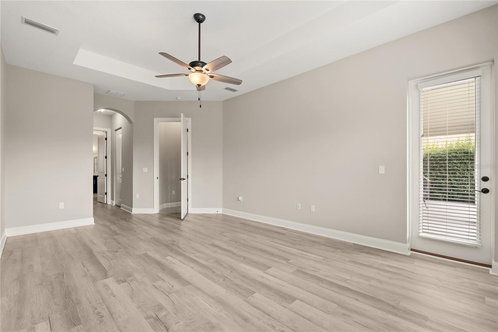 Image 14 of 33 For 208 Heron Drive